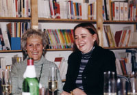 Grete Schurz, Feier im Doku, 2001 - FotografIn: Doku Graz, Aufnahmejahr: 2001  
